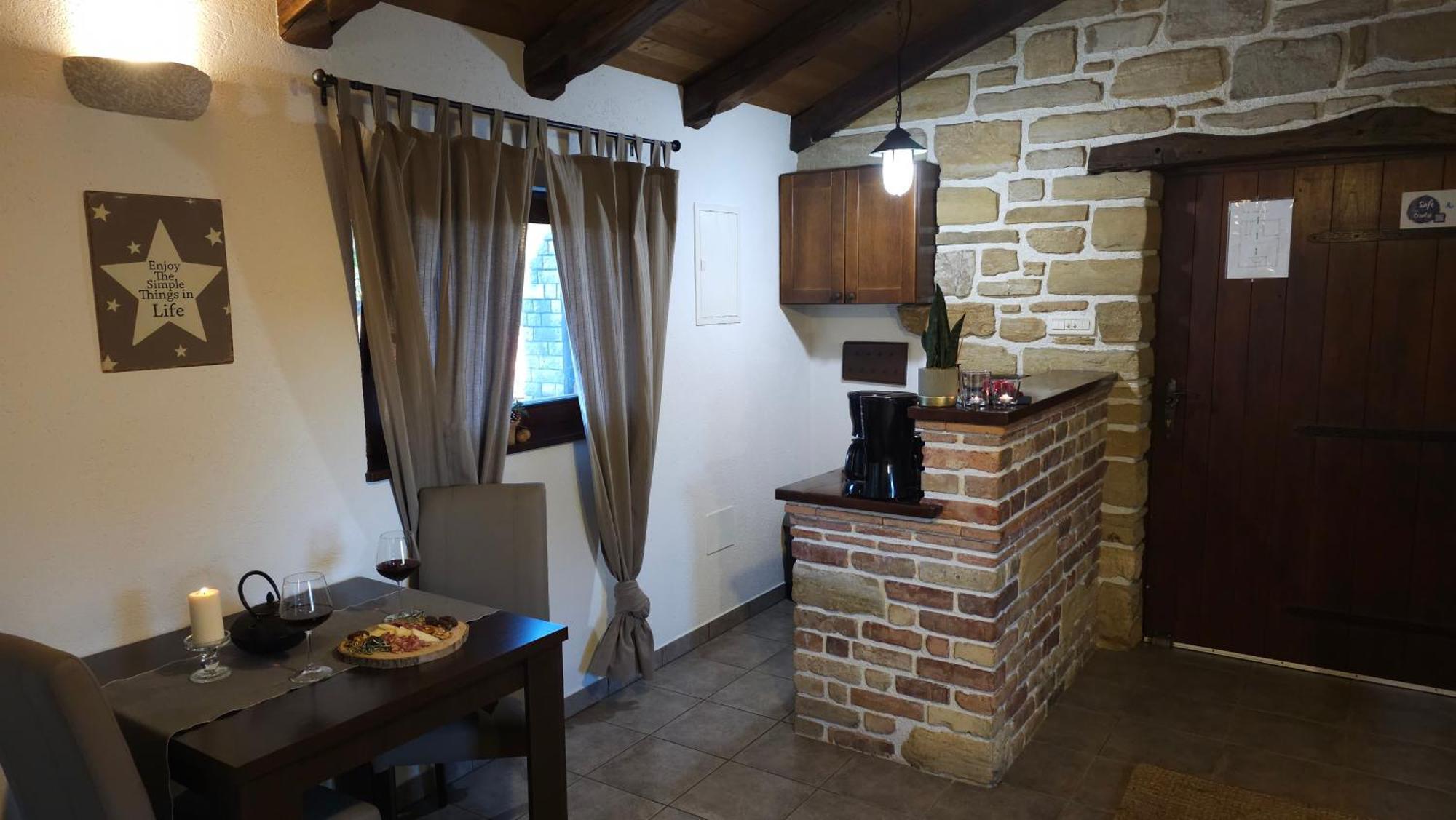 Studio apartman Cami - Cottage with a soul Gračišće Esterno foto