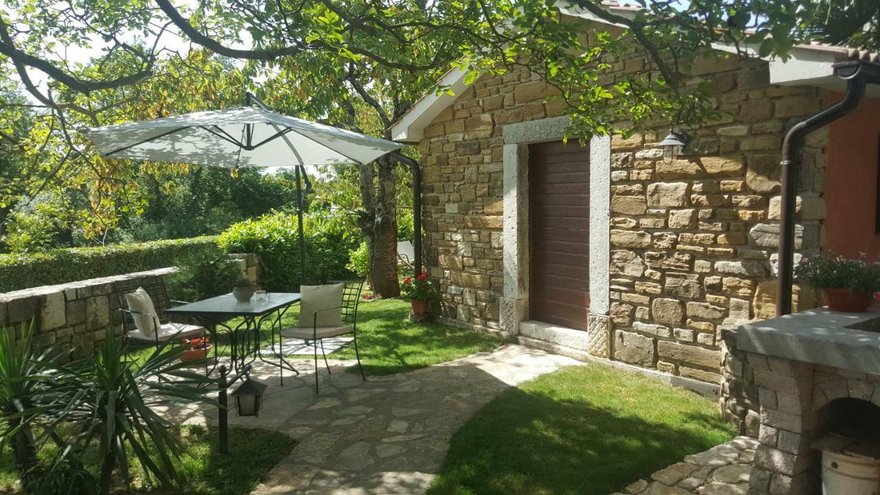 Studio apartman Cami - Cottage with a soul Gračišće Esterno foto